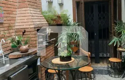 Casa com 4 quartos à venda na Rua Santa Madalena, 144, Bela Vista, São Paulo