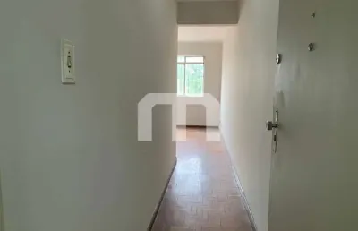 Apartamento para locação 2 dormitórios  ao lado do parque ceret