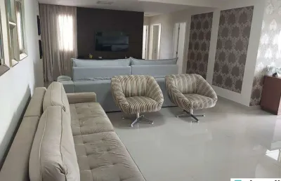 Apartamento de 131m², 3 quartos e 3 vagas de garagem no eloy chaves!!