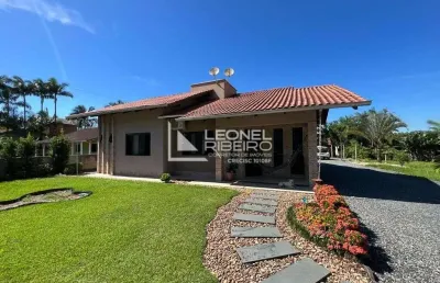 Casa à venda com 2 dormitórios no bairro divinéia - rio dos cedros/sc