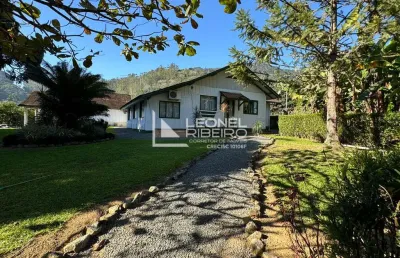 Sítio com 4 dormitórios à venda, 36.000m² no bairro alto pomeranos em rio dos cedros/sc.