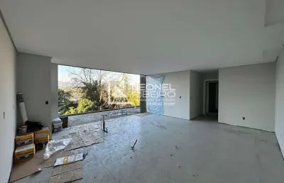 Apartamento à venda com 3 dormitórios, 126,06 m² no bairro das capitais em timbó-sc