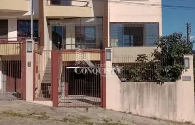 Casa com 4 quartos à venda na rua demenciano cidade, 17, treviso, caxias do sul por r$ 520.000