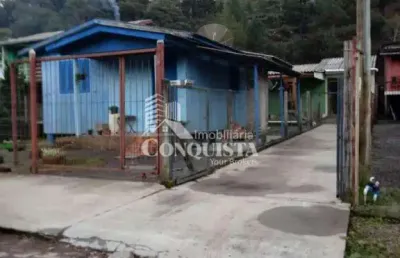 Casa com 2 quartos à venda na rua amélia fernandes de lima bueno, 537, santo antônio, caxias do sul por r$ 180.000