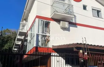 Casa com 2 quartos para alugar na rua pedro perondi, 958, ana rech, caxias do sul por r$ 1.490