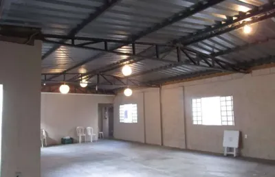 Barracão / Galpão / Depósito à venda na Rua Aderito Távora, --, Heliópolis, Belo Horizonte
