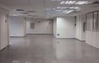 Sala comercial à venda na Avenida Getúlio Vargas, --, Savassi, Belo Horizonte