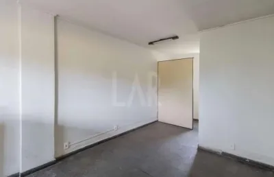 Sala comercial para alugar na Avenida Amazonas, --, Camargos, Belo Horizonte