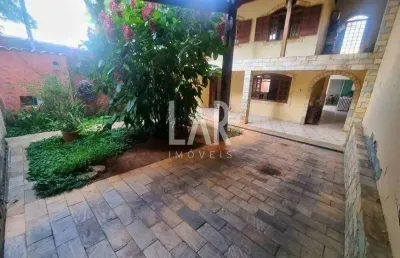 Casa geminada à venda, 3 quartos, 3 vagas, santa amélia - belo horizonte/mg