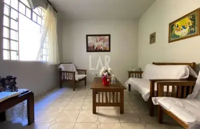Casa à venda, 5 quartos, 2 suítes, 2 vagas, castelo - belo horizonte/mg