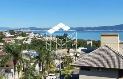 Casa em condomínio fechado com 5 quartos à venda na rodovia haroldo soares glavan, 3820, cacupé, florianópolis por r$ 6.560.000