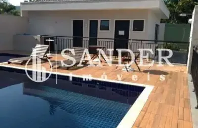 Casa em condomínio fechado com 3 quartos para alugar na rua manhuaçu, vargem grande, rio de janeiro, 136 m2 por r$ 4.200
