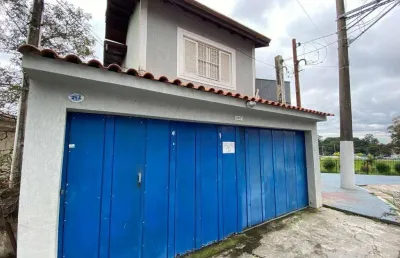 Casa com 3 quartos para alugar na Rua Piratininga, 1, Centro, Cotia
