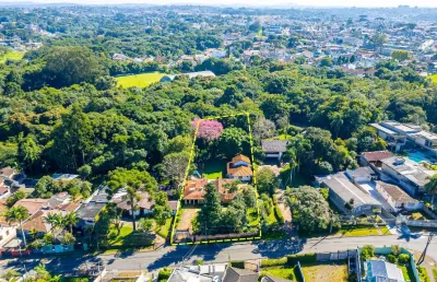Terreno com 2.400 m² vizinho do parque são lourenço!