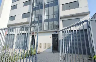 Prédio para alugar no Jardim Clementino, Taboão da Serra 