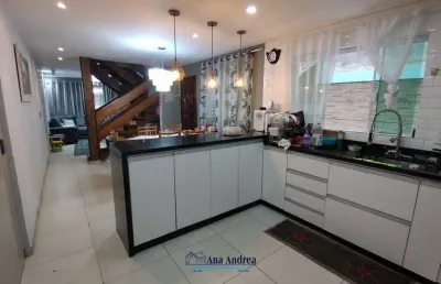Casa com 3 quartos à venda no Jardim Três Marias, Taboão da Serra 