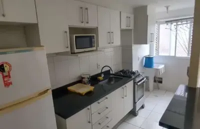 Apartamento com 2 quartos para alugar no Jardim Elizabete, Taboão da Serra 