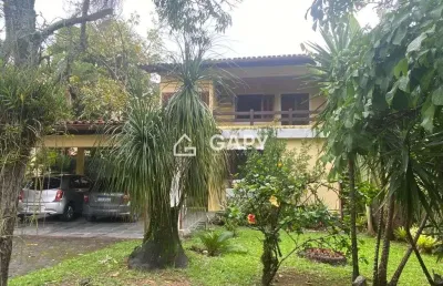 Casa espaçosa com 350 m² à venda por r$ 1.300.000 - badu /niterói/rj