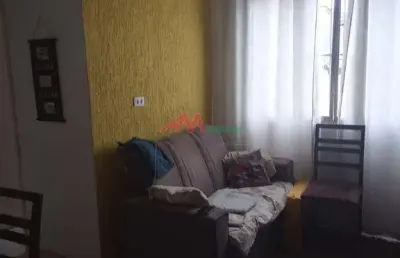 Imóvel em perfeitas condições de uso.  condomínio tranquilo excelente localização, próximo aos comércios do bairro, fácil acesso para via anchieta e corredor abd.