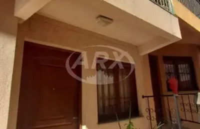 Casa em condomínio fechado com 2 quartos à venda na rua fernando abbot, 50, nossa senhora das graças, canoas por r$ 330.000