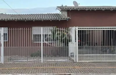 Casa com 3 quartos à venda na rua das araras, 114, harmonia, canoas por r$ 480.000