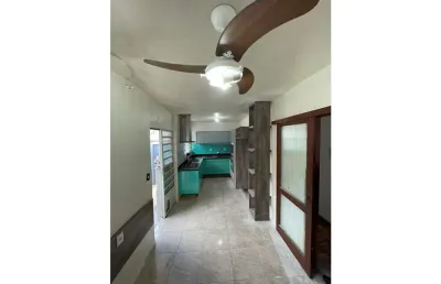 Casa com 3 quartos à venda na rua joão fernandes soares, 69, santa tereza, porto alegre por r$ 410.000