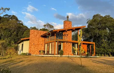 Casa com à venda, em condomínio fechado em rancho queimado/sc