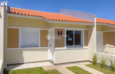 Casa com 2 quartos à venda na rua luís pasteur, 8125, parque dos eucalíptos, gravataí, 46 m2 por r$ 230.000