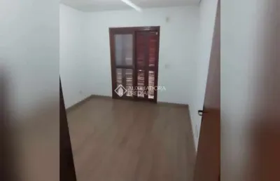 Casa com 2 quartos à venda na miramar, 280, jardim betânia, cachoeirinha, 69 m2 por r$ 310.000
