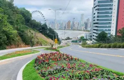 Apartamento com 3 quartos à venda na Rua Bibiano dos Santos, 111, Pioneiros, Balneário Camboriú