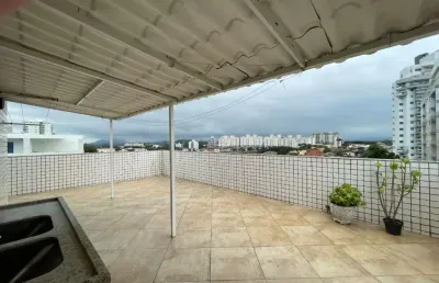 Cobertura com 3 quartos para alugar na Rua Maria Francisca Borges Rego Reid, 499, Glória, Macaé