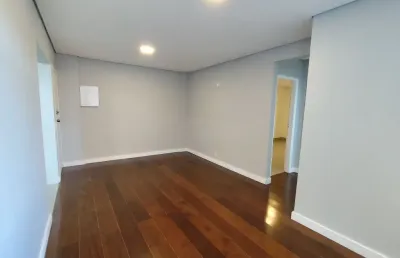 Apartamento de 2 dormitórios com dependência 90m² no campo grande 475mil