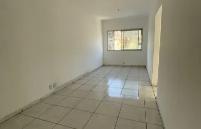 Apartamento  de 2 dormitórios 65m² na vila belmiro com piscina 330mil