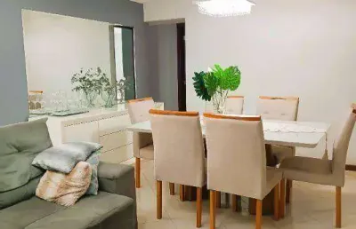 Viva no coração da praia do canto!  4 quartos com 2 suítes.