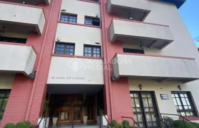 Apartamento com 2 quartos à venda na borges de medeiros, 411, centro, canela, 57 m2 por r$ 620.000