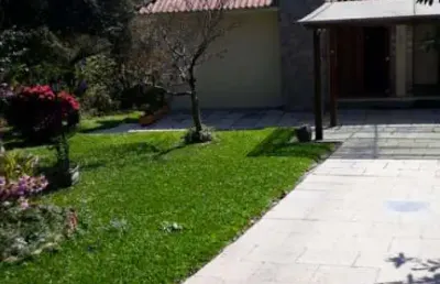 Casa com 4 quartos à venda na antonio francisco dos santos, 195, santa terezinha, canela, 170 m2 por r$ 1.450.000