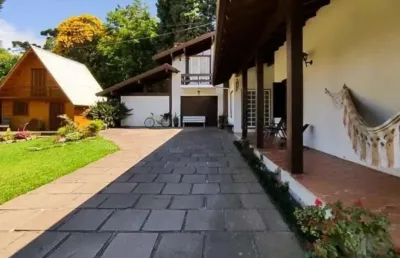 Casa com 3 quartos à venda na jose galdino da rosa, 70, suzana, canela, 243 m2 por r$ 2.180.000