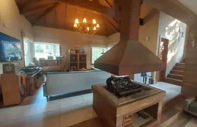 Casa em condomínio fechado com 3 quartos à venda na das caneleiras, 92, reserva da serra, canela, 260 m2 por r$ 3.500.000