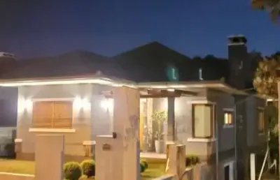 Casa com 3 quartos à venda na goiabeira, 130, carniel, gramado, 120 m2 por r$ 1.920.000