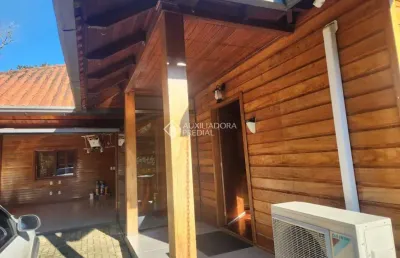 Casa com 2 quartos à venda na ary boeira lucena, 14, alpes verdes, canela, 142 m2 por r$ 1.350.000