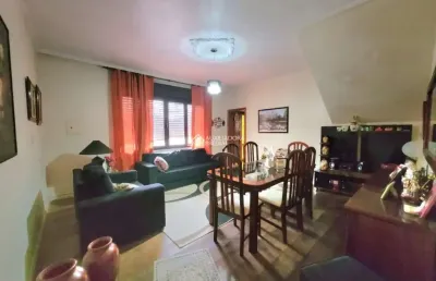 Casa com 4 quartos à venda na rua doutor alberto albertini, 329, são sebastião, porto alegre, 268 m2 por r$ 933.000