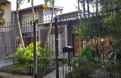 Casa com 4 quartos à venda na rua vital brasil, 160, jardim itu sabará, porto alegre, 174 m2 por r$ 912.000