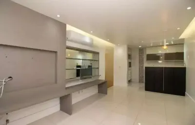 Apartamento com 3 quartos à venda na rua carlos reverbel, 300, jardim carvalho, porto alegre, 69 m2 por r$ 385.000