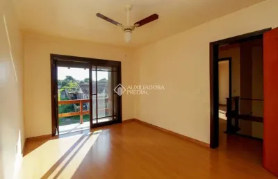 Casa com 4 quartos à venda na rua antônio francisco lisboa, 235, rubem berta, porto alegre, 248 m2 por r$ 590.000