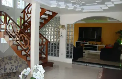 Casa com 4 quartos à venda na avenida karl iwers, 261, jardim itu sabará, porto alegre, 371 m2 por r$ 1.793.500