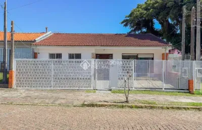 Casa com 4 quartos à venda na avenida la paz, 68, jardim lindóia, porto alegre, 360 m2 por r$ 1.199.000