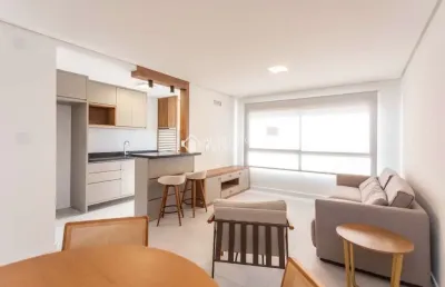 Apartamento com 2 quartos à venda na avenida do forte, 1062, vila ipiranga, porto alegre, 62 m2 por r$ 670.000