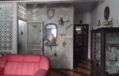 Casa com 4 quartos à venda na rua olavo bilac, 562, azenha, porto alegre, 300 m2 por r$ 850.000