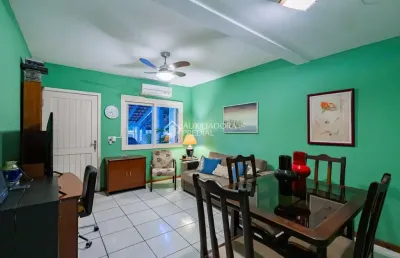 Casa em condomínio fechado com 2 quartos à venda na rua josé ernesto nedel, 190, protásio alves, porto alegre, 106 m2 por r$ 395.000