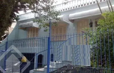 Casa em condomínio fechado com 4 quartos à venda na travessa marrocos, 45, vila ipiranga, porto alegre, 206 m2 por r$ 950.000